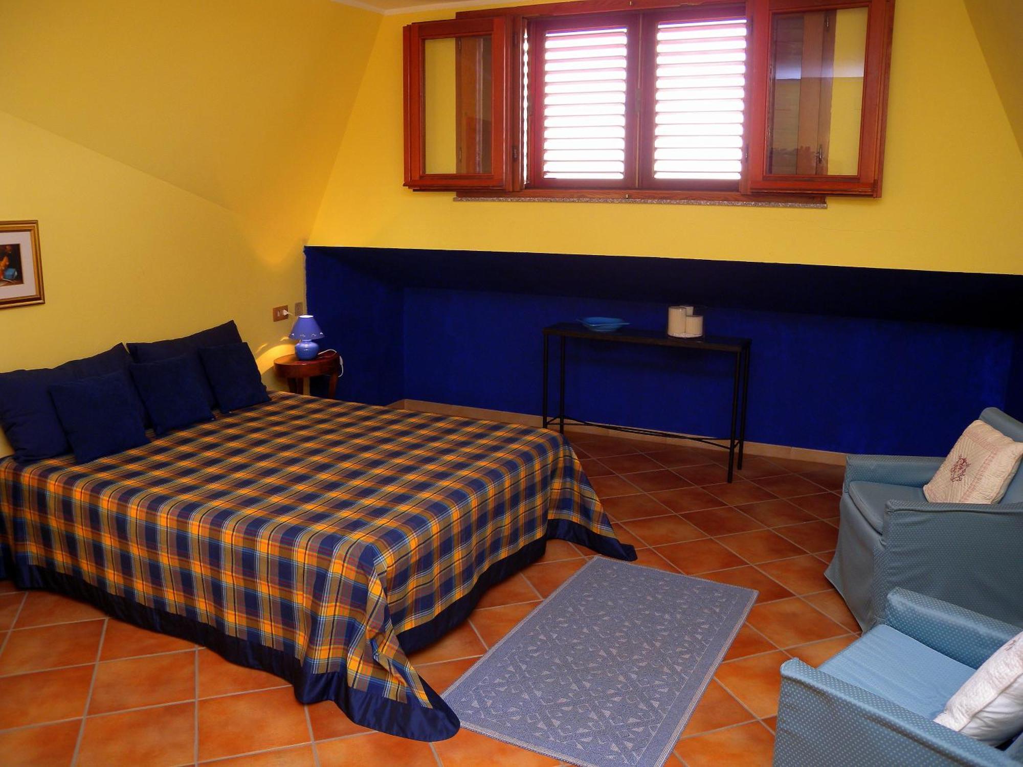 Bb Doliahouse Bed & Breakfast Dolianova Oda fotoğraf